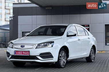 Седан Geely Emgrand EV350 2018 в 