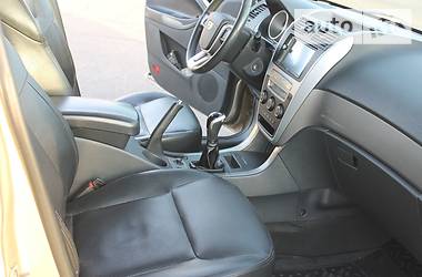 Внедорожник / Кроссовер Geely Emgrand X7 2014 в 