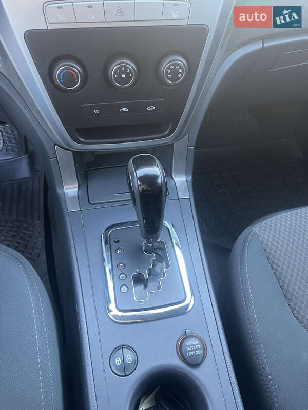 Внедорожник / Кроссовер Geely Emgrand X7 2013 в Луцке фото 16 Внедорожник / Кроссовер Geely Emgrand X7 2013 в Луцке