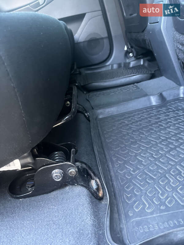 Внедорожник / Кроссовер Geely Emgrand X7 2013 в Луцке фото 28 Внедорожник / Кроссовер Geely Emgrand X7 2013 в Луцке