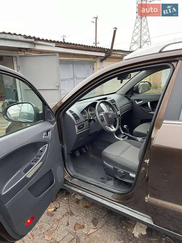 Внедорожник / Кроссовер Geely Emgrand X7 2014 в Знаменке
