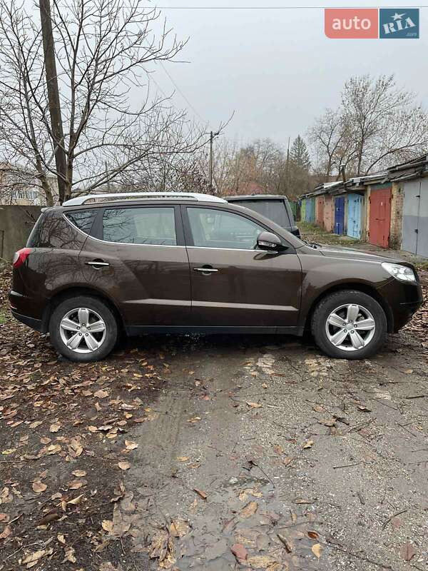 Внедорожник / Кроссовер Geely Emgrand X7 2014 в Знаменке