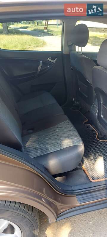 Внедорожник / Кроссовер Geely Emgrand X7 2013 в Полтаве фото 7 Внедорожник / Кроссовер Geely Emgrand X7 2013 в Полтаве