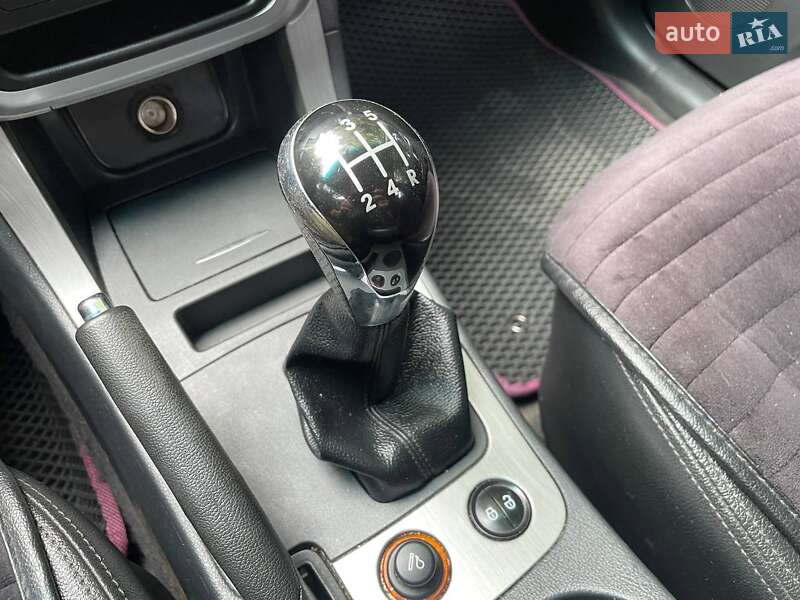 Внедорожник / Кроссовер Geely Emgrand X7 2013 в Киеве