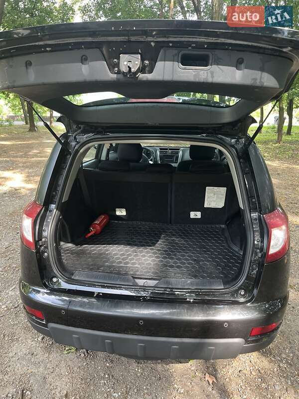 Внедорожник / Кроссовер Geely Emgrand X7 2014 в Хотине