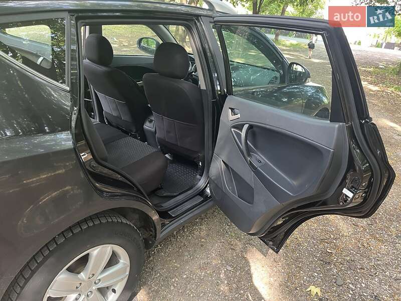 Внедорожник / Кроссовер Geely Emgrand X7 2014 в Хотине