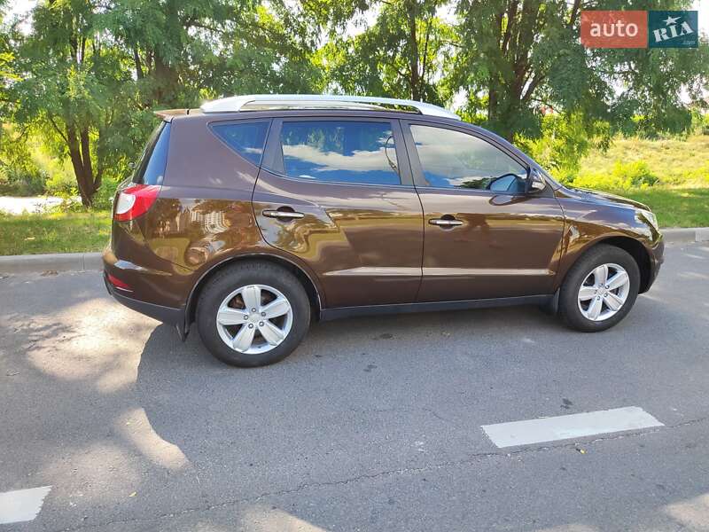 Внедорожник / Кроссовер Geely Emgrand X7 2014 в Нетешине