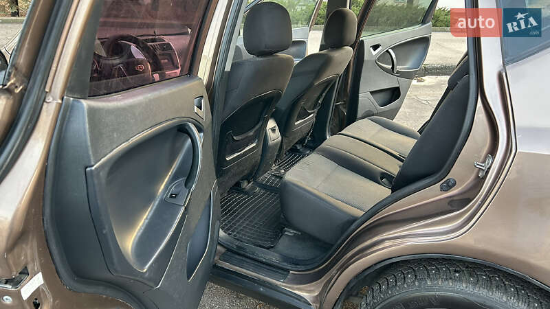 Позашляховик / Кросовер Geely Emgrand X7 2013 в Кривому Розі