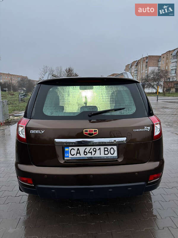 Внедорожник / Кроссовер Geely Emgrand X7 2015 в Звенигородке фото 4 Внедорожник / Кроссовер Geely Emgrand X7 2015 в Звенигородке