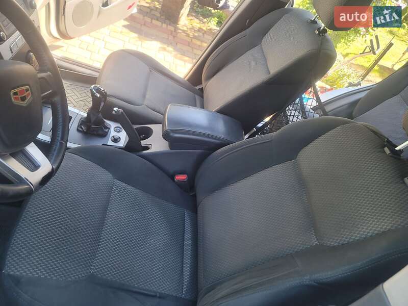 Внедорожник / Кроссовер Geely Emgrand X7 2014 в Калуше