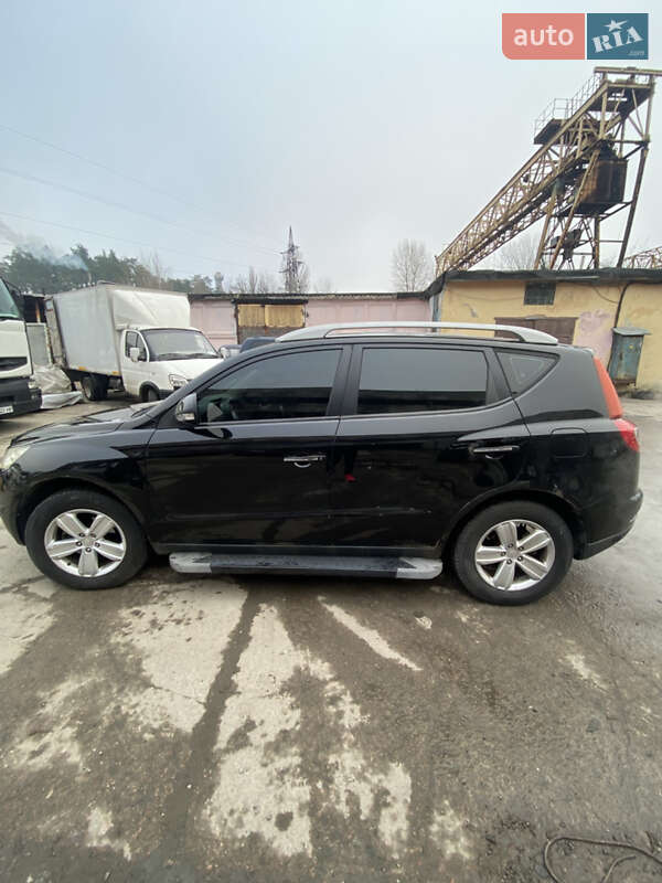 Внедорожник / Кроссовер Geely Emgrand X7 2013 в Киеве
