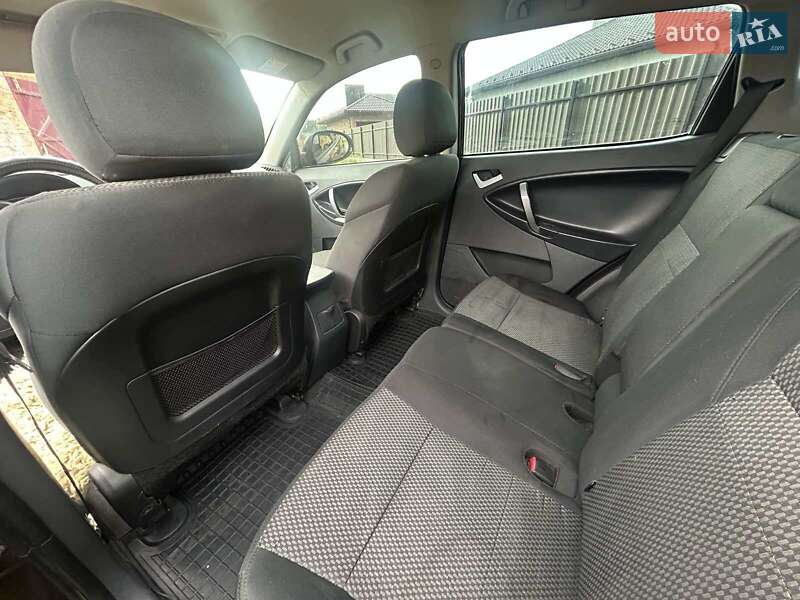 Позашляховик / Кросовер Geely Emgrand X7 2014 в Луцьку