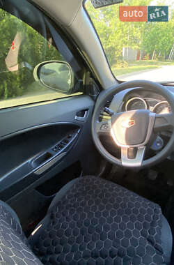 Внедорожник / Кроссовер Geely Emgrand 2013 в 