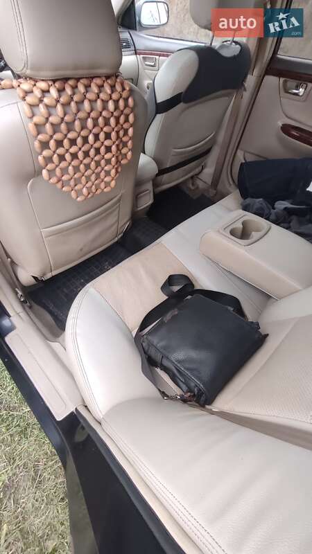 Седан Geely FC 2008 в Каневі