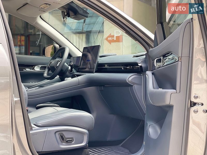 Внедорожник / Кроссовер Geely Galaxy E5 2025 в Киеве