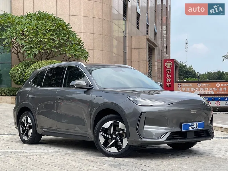 Geely Galaxy E5