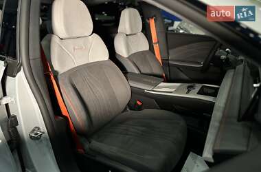 Седан Geely Galaxy E8 2024 в 