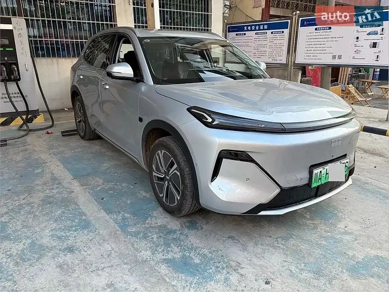 Geely Galaxy Starship 7