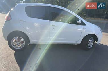 Хэтчбек Geely GC2 2013 в 