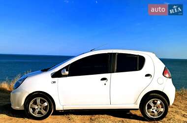 Хэтчбек Geely GC2 2013 в 