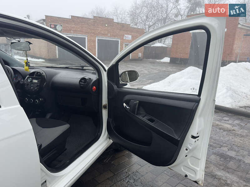 Хэтчбек Geely GC2 2013 в Лубнах