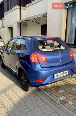 Хэтчбек Geely GC5 2015 в 