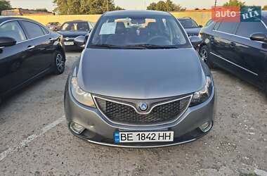Хэтчбек Geely GC5 2014 в 