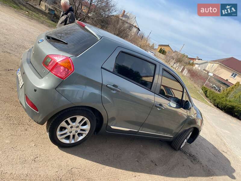 Хэтчбек Geely GC5 2014 в Запорожье