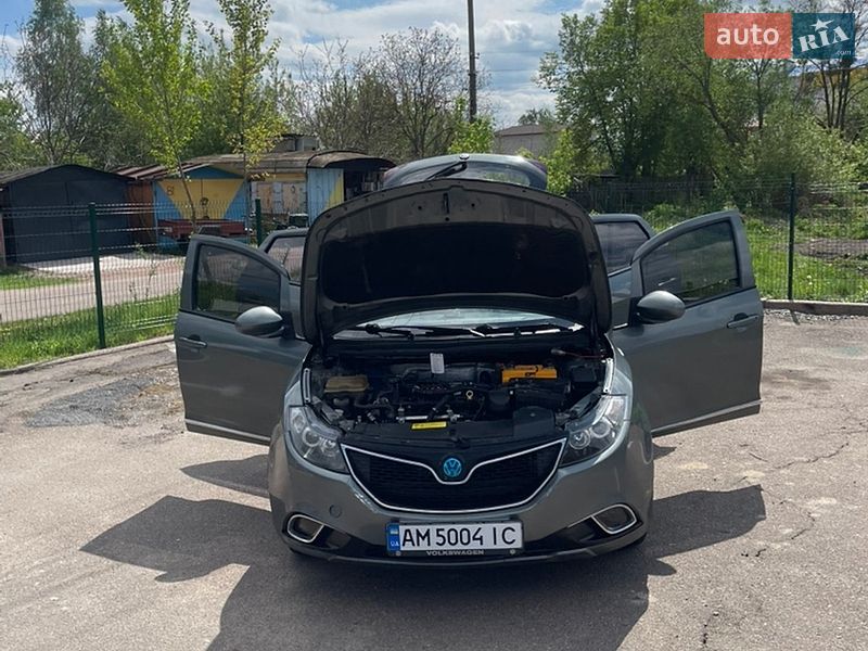 Хэтчбек Geely GC5 2015 в Коростене