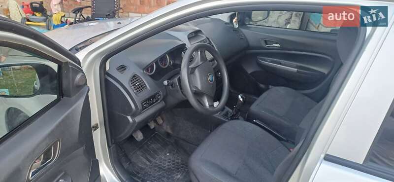 Седан Geely GC6 2014 в Магдалинівці