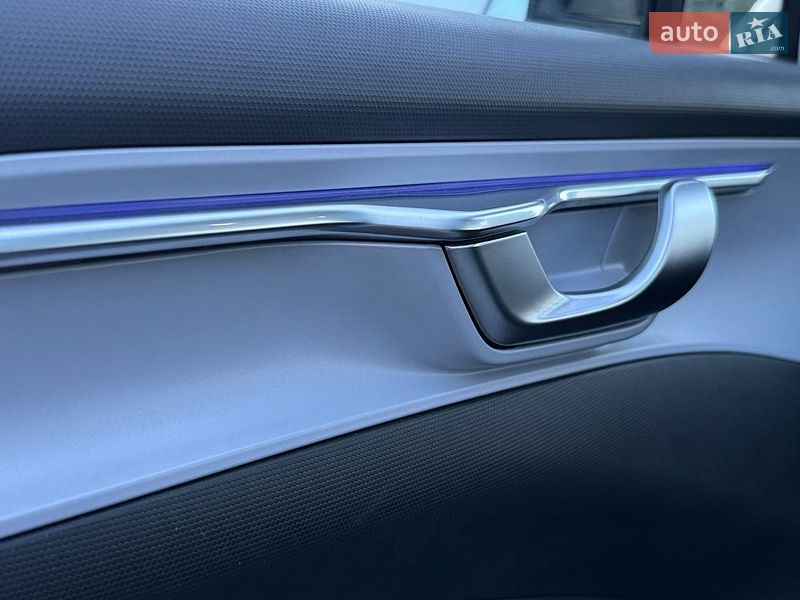 Позашляховик / Кросовер Geely Geometry C 2022 в Черкасах