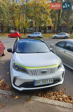 Позашляховик / Кросовер Geely Geometry EX3 2022 в 