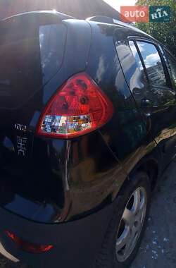 Хетчбек Geely GХ2 2013 в 