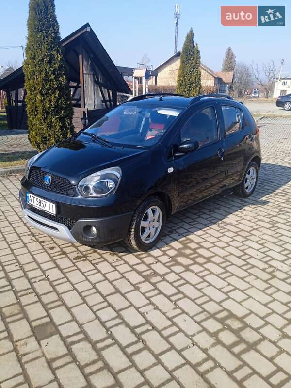 Хэтчбек Geely GХ2 2013 в Косове фото 14 Хэтчбек Geely GХ2 2013 в Косове