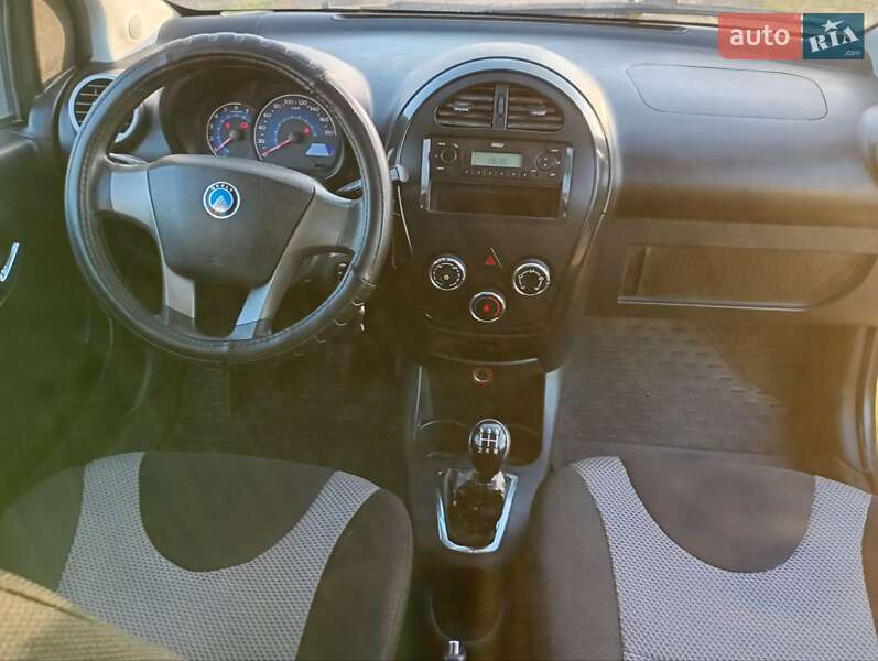 Хэтчбек Geely GХ2 2014 в Николаеве