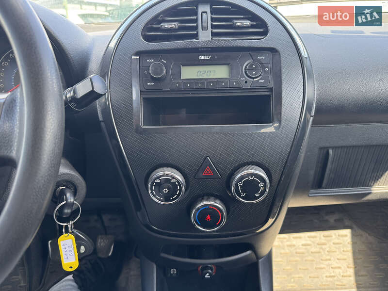 Хэтчбек Geely GХ2 2013 в Киеве фото 17 Хэтчбек Geely GХ2 2013 в Киеве