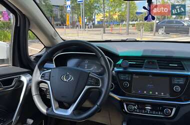 Позашляховик / Кросовер Geely Kandi EX3 2018 в 