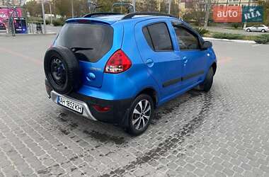 Позашляховик / Кросовер Geely LC Cross 2012 в 