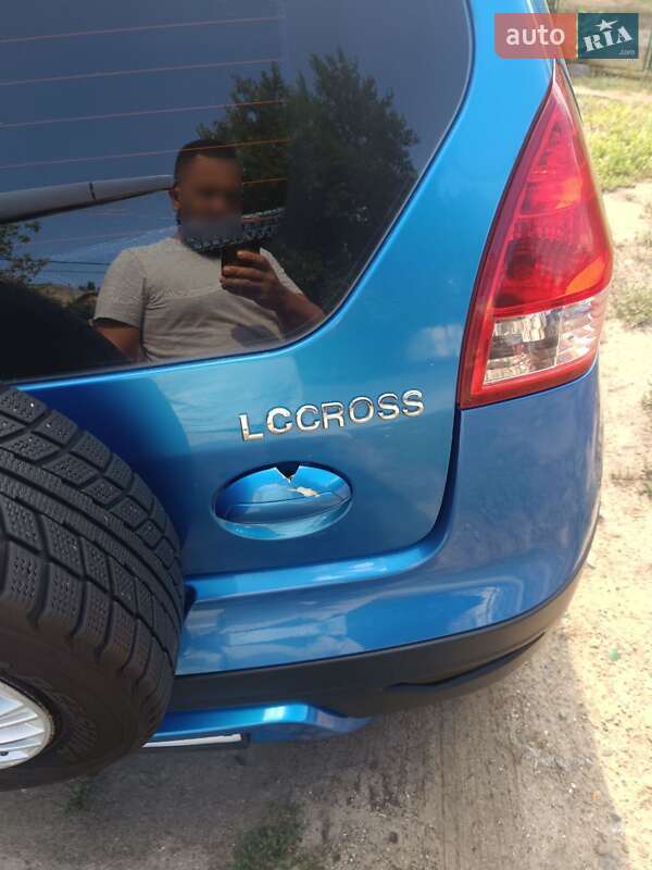 Внедорожник / Кроссовер Geely LC Cross 2012 в Захарьевке