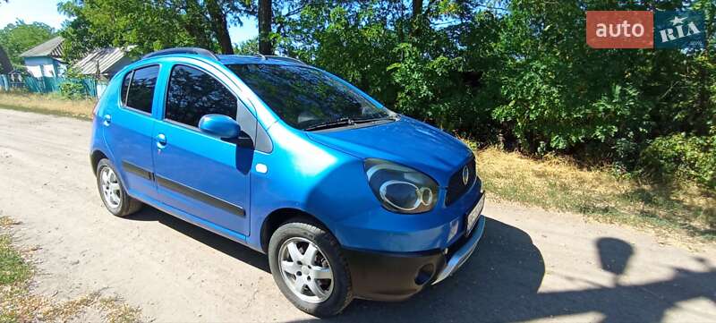 Хэтчбек Geely LC 2013 в 