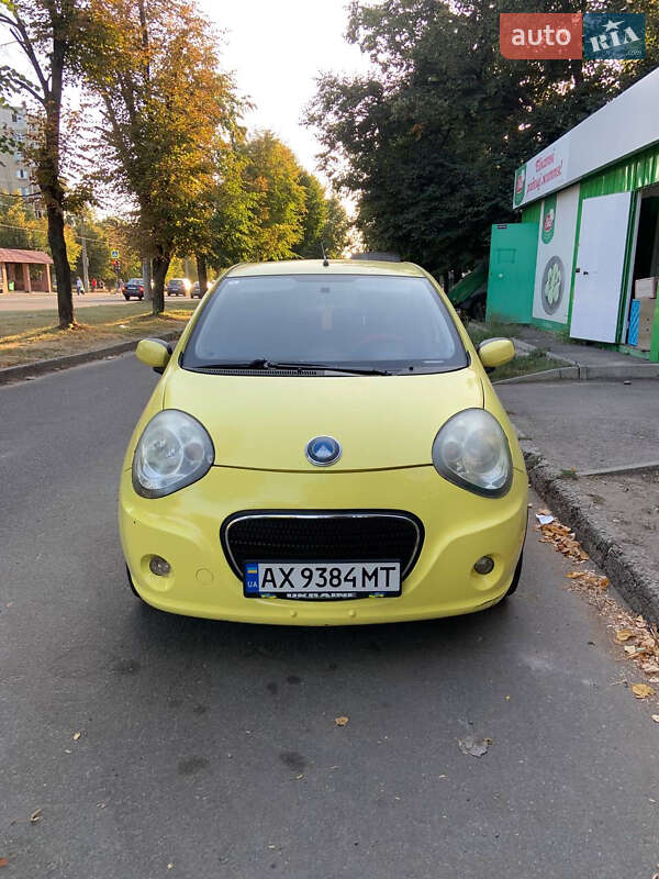 Хэтчбек Geely LC 2012 в 