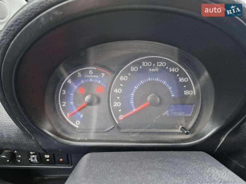 Хетчбек Geely LC 2013 в Чернівцях фото 13 Хетчбек Geely LC 2013 в Чернівцях