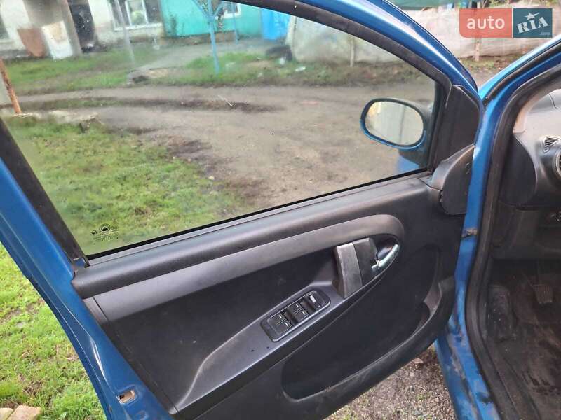 Хэтчбек Geely LC 2012 в Запорожье