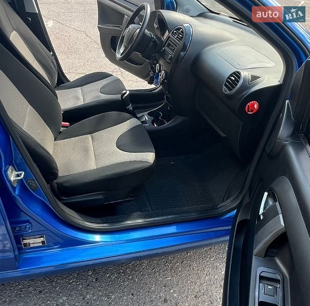 Хетчбек Geely LC 2013 в Кривому Розі