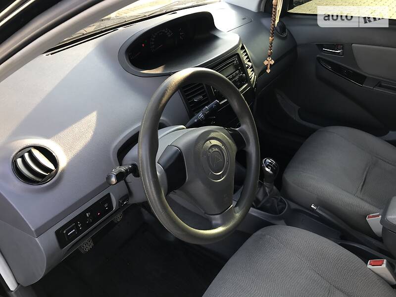 Седан Geely MK-2 2011 в Мукачевому