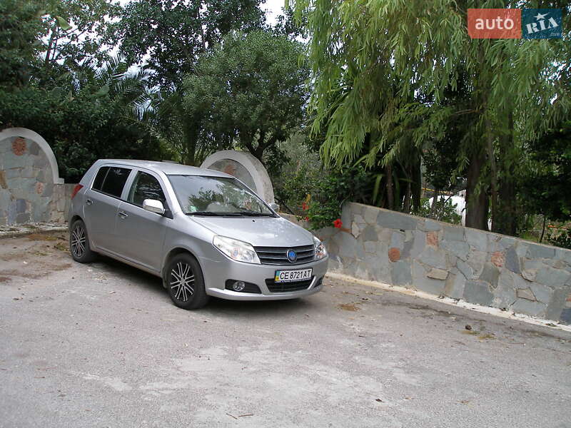 Хэтчбек Geely MK-2 2010 в Черновцах