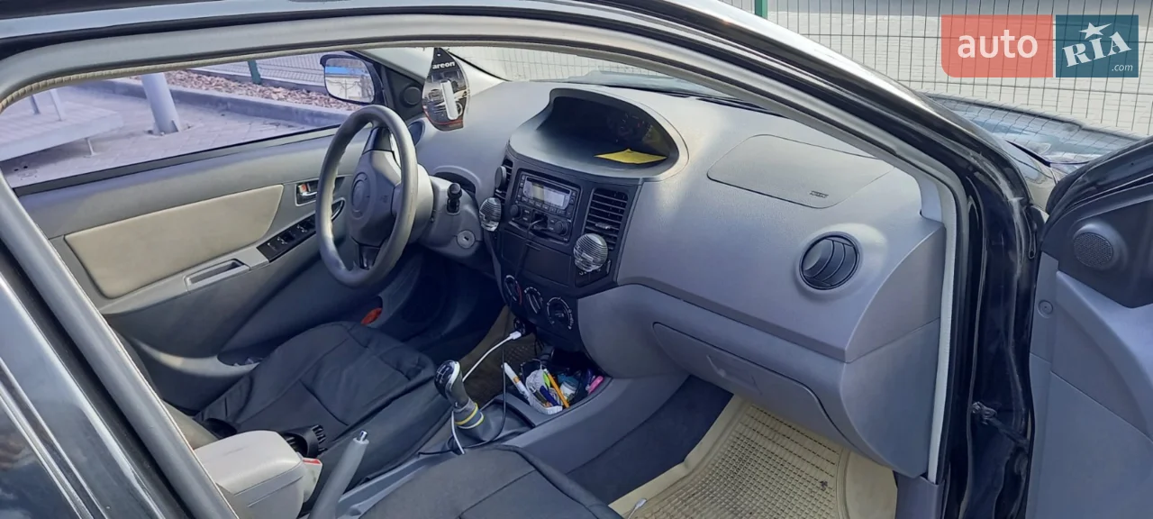 2011 Geely CK (Otaka) - мініатюра 10