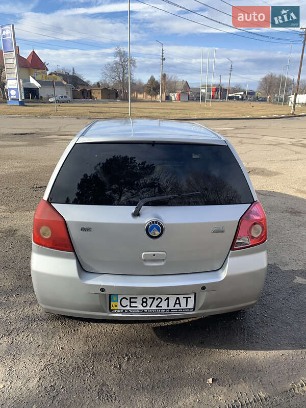 Хэтчбек Geely MK-2 2010 в Черновцах