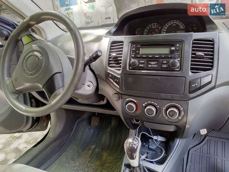 Хэтчбек Geely MK-2 2011 в Киеве
