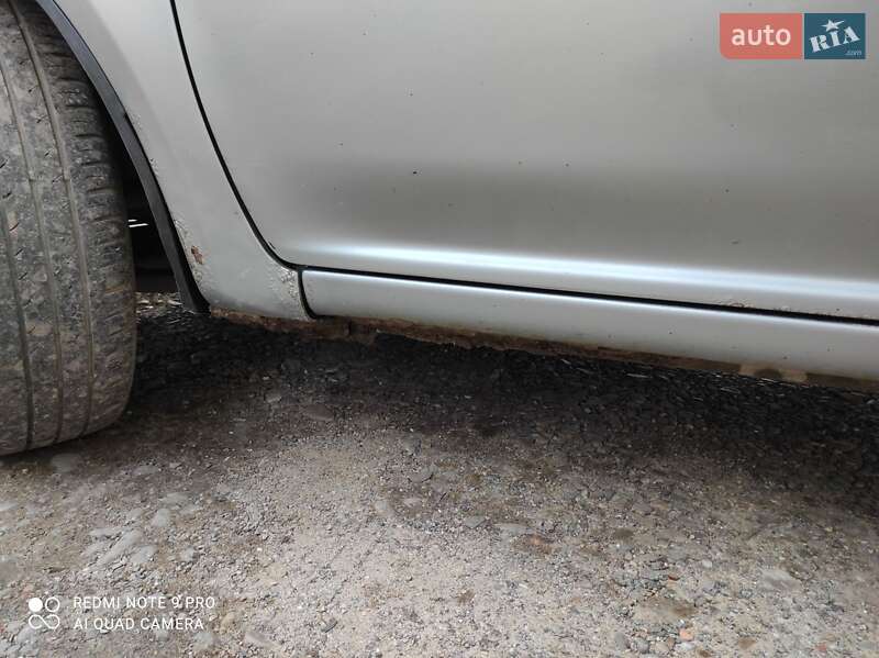 Хэтчбек Geely MK-2 2011 в Черновцах